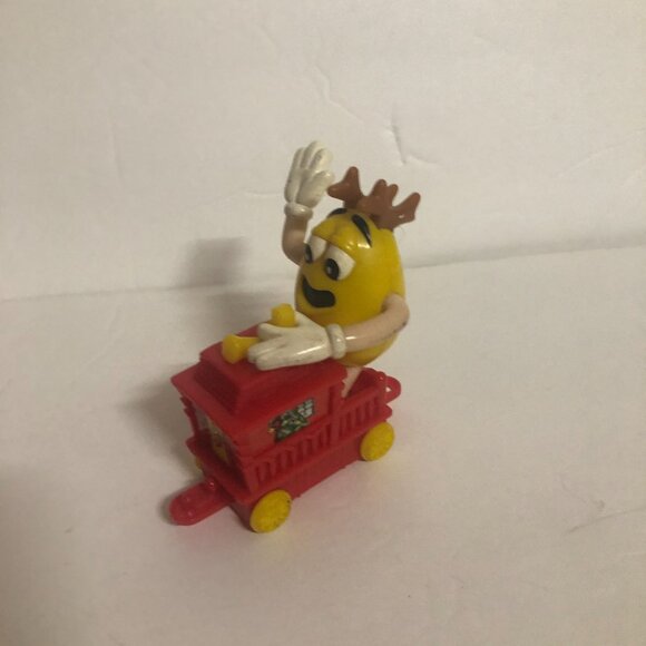 Christmas Yellow and Red M&M’s Train Caboose - Picture 2 of 5